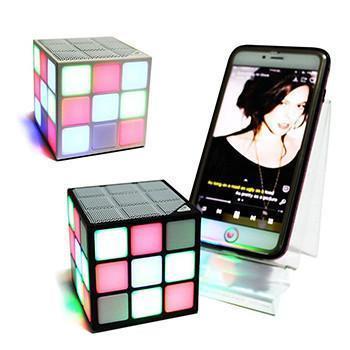 Portable and Wireless Magic Cube Sound Box